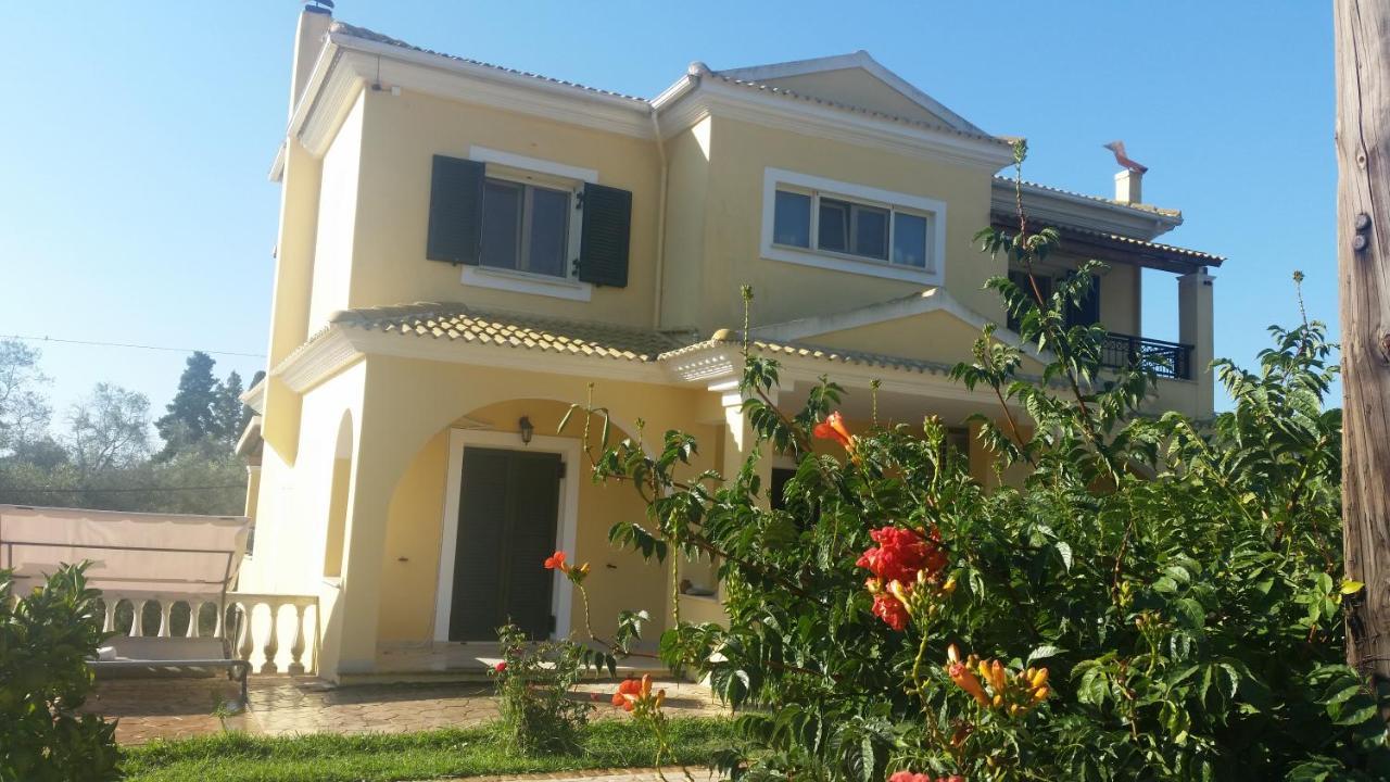 Villa Elena Marathiás Esterno foto