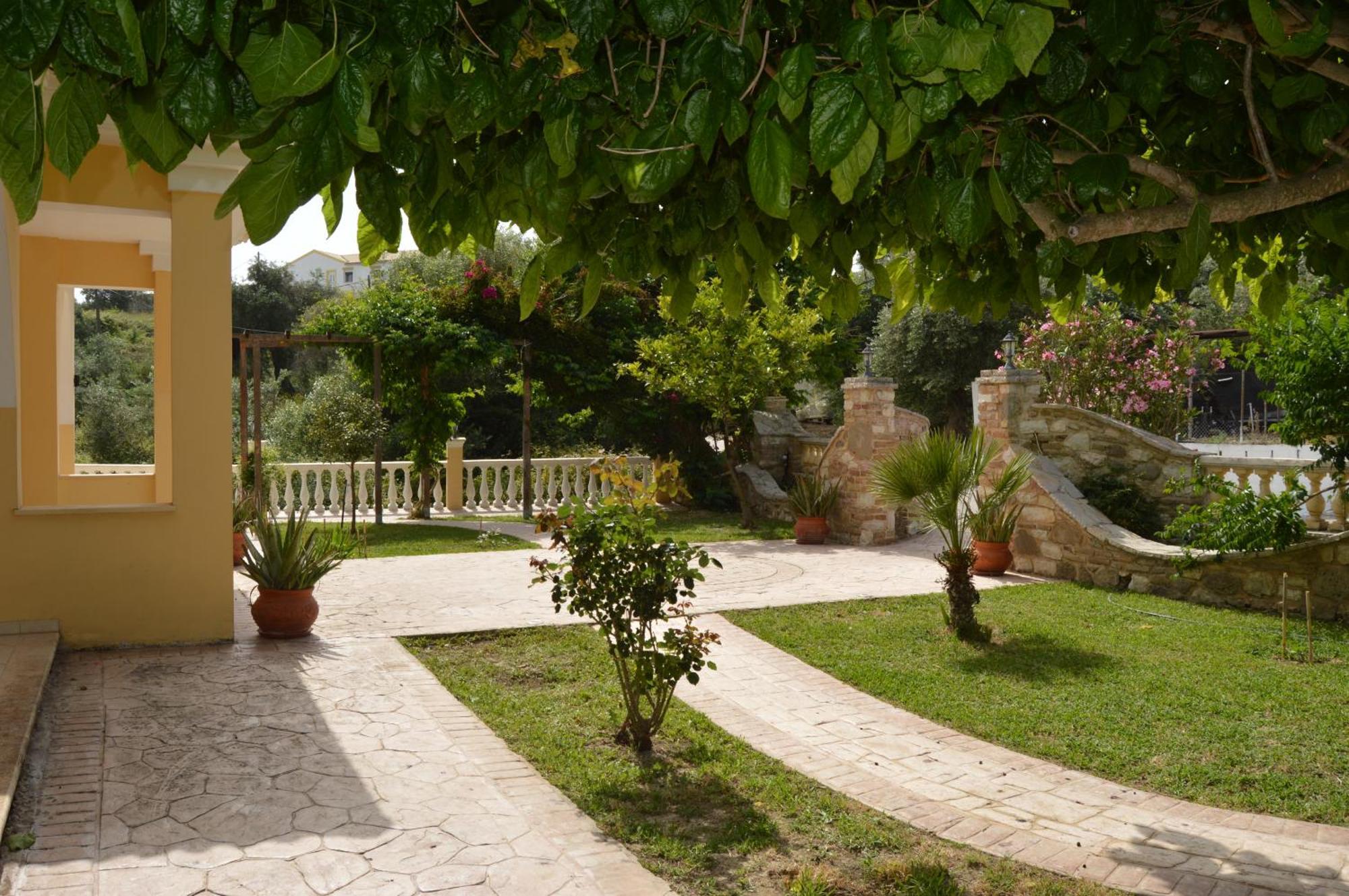 Villa Elena Marathiás Esterno foto